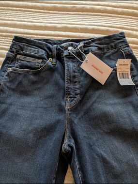 Good American Woman’s Dark Blue Stretch Jeans